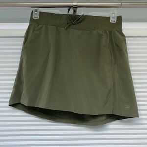 Women’s skort
